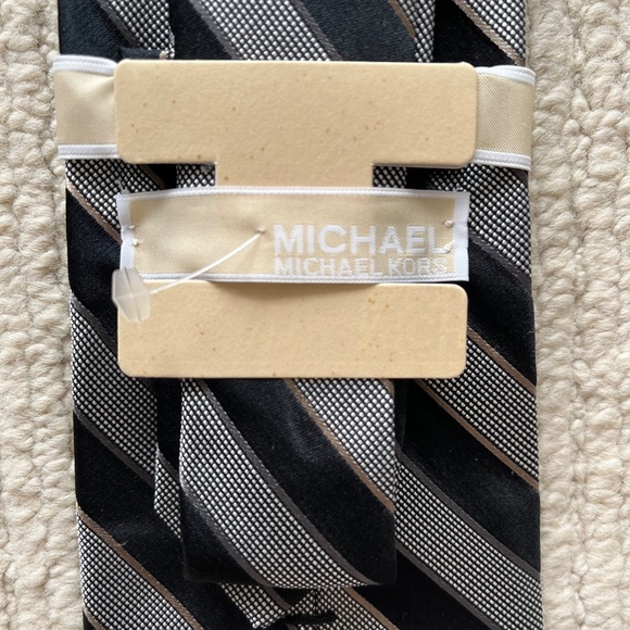 NWOT - Michael Kors Striped Tie - Picture 4 of 4